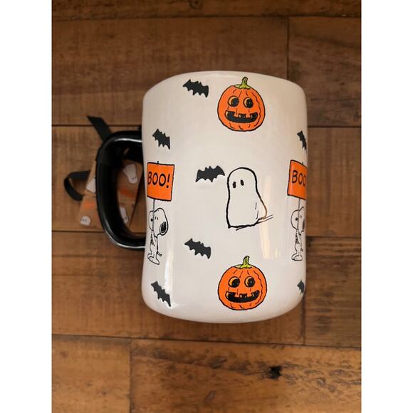 Rae Dunn PEANUTS SNOOPY 2024 Halloween Mug Boo Sign Spooky NWT - Picture 3 of 7
